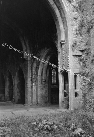 KILCOOLEY ABBEY CHANCEL FROM NAVE WITH ABBOTS THRONE